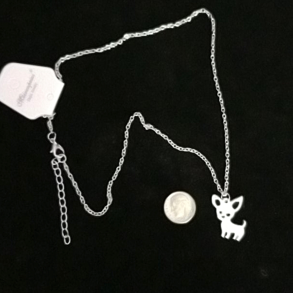 Chihuahua Necklace 18"